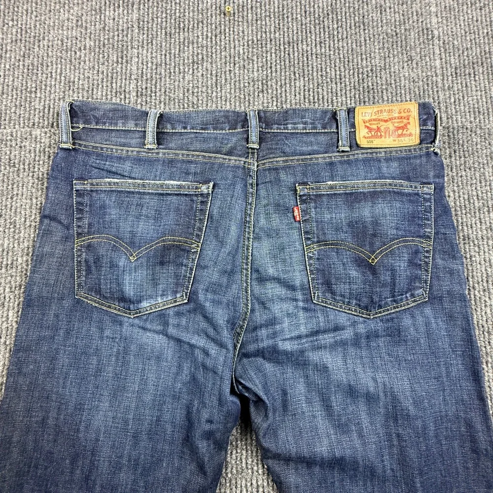 Levis 508 Regular Taper Jeans Mens 38x30 (Hemmed shorter) Dark‎ Wash Blue Denim